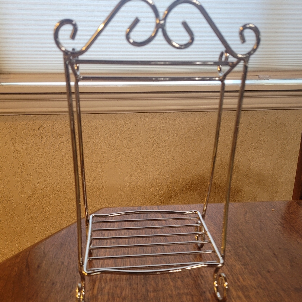 Metal Hand Towel Rack
